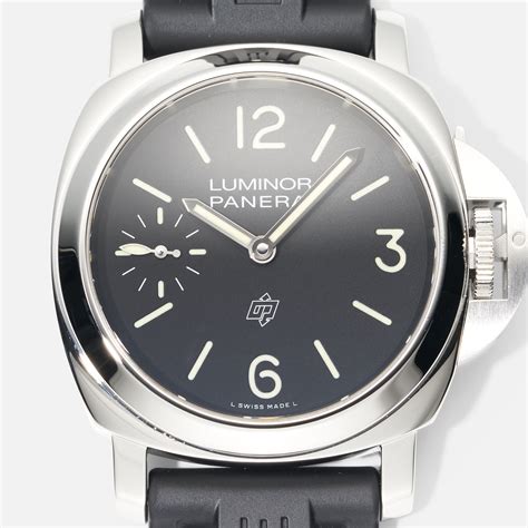 panerai luminor sub dial.